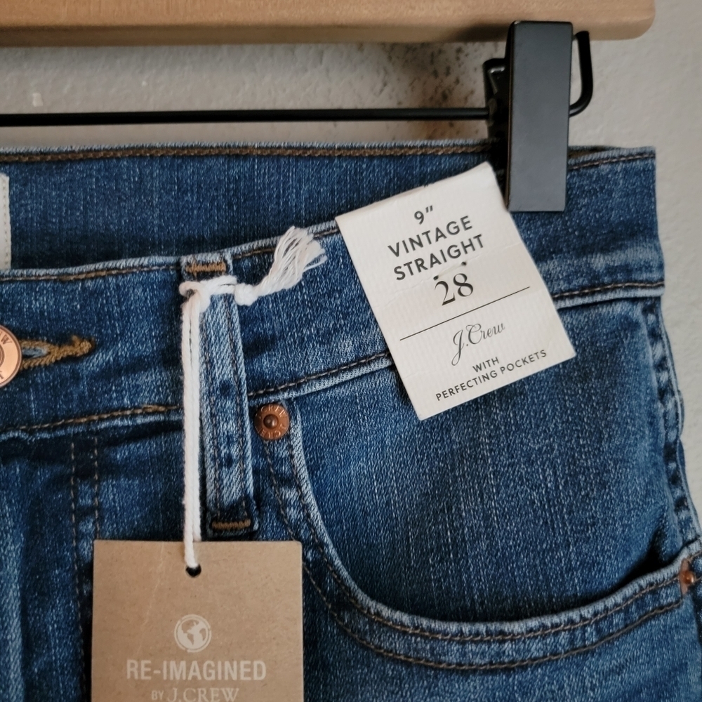 J. Crew 9" Vintage Straight Jean in Medium Vintage Wash size 28 NWT - Picture 4 of 6